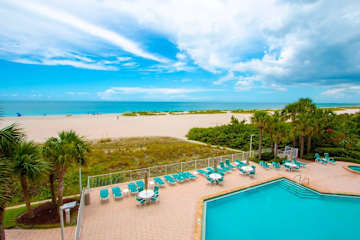 Oceanside Beach Treasure by Golden Coast Rentals