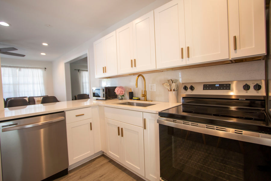 Sunset Villa By GoldenCoastRentals — Photo 12