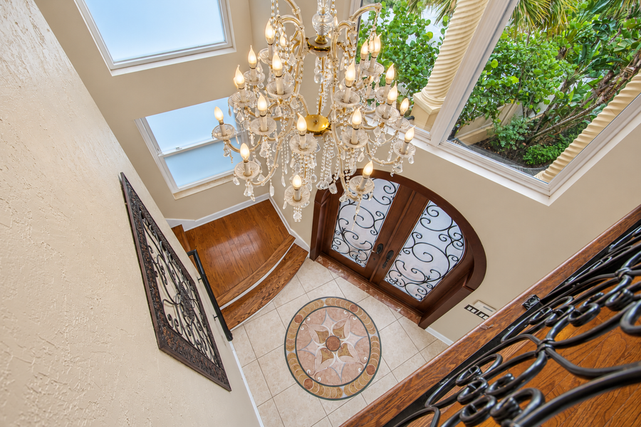 Vista del Mar Villa by GoldenCoastRentals — Photo 7
