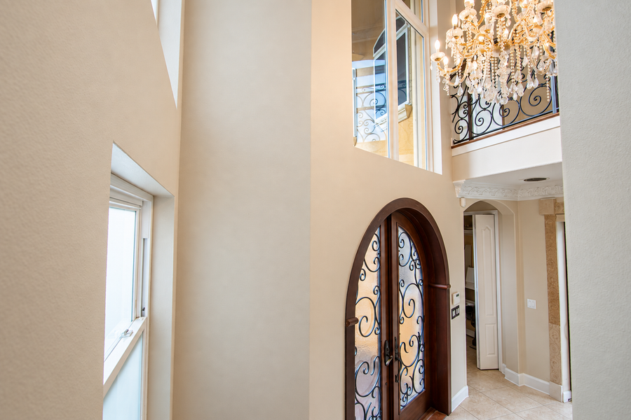Vista del Mar Villa by GoldenCoastRentals — Photo 9
