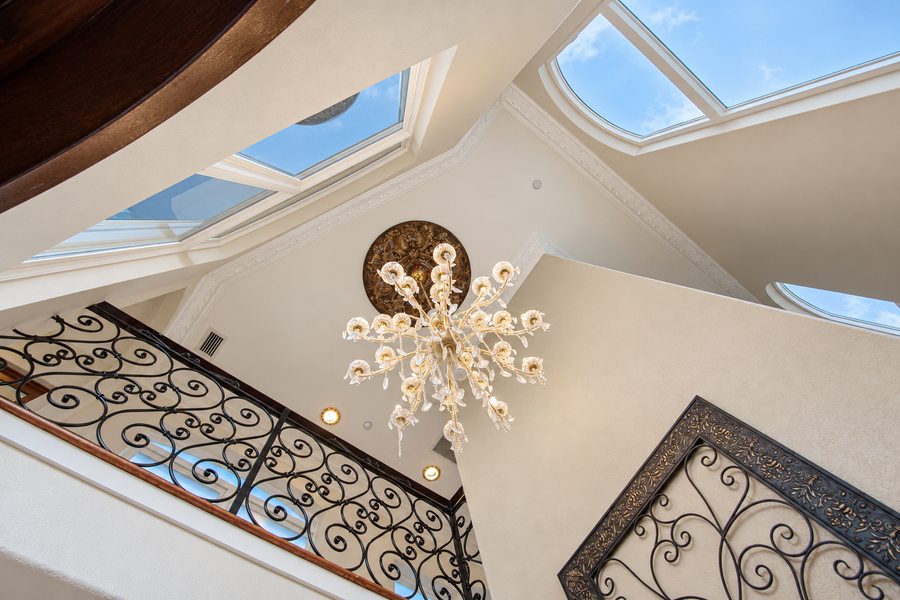 Vista del Mar Villa by GoldenCoastRentals — Photo 11