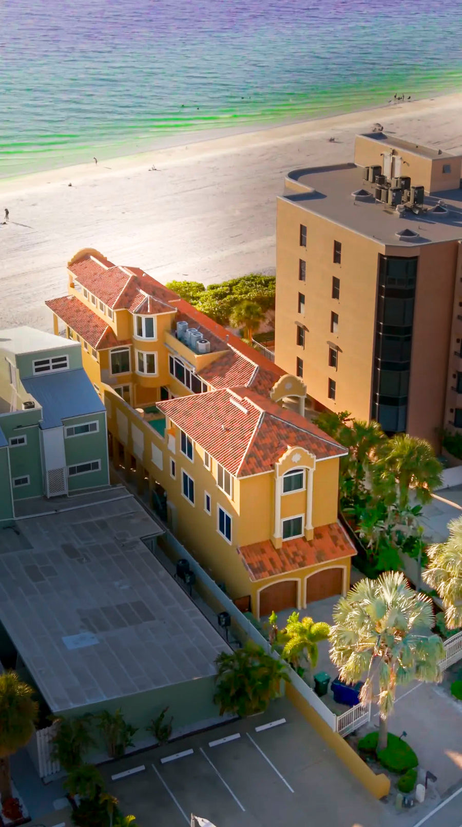 Vista del Mar Villa by GoldenCoastRentals — Photo 3